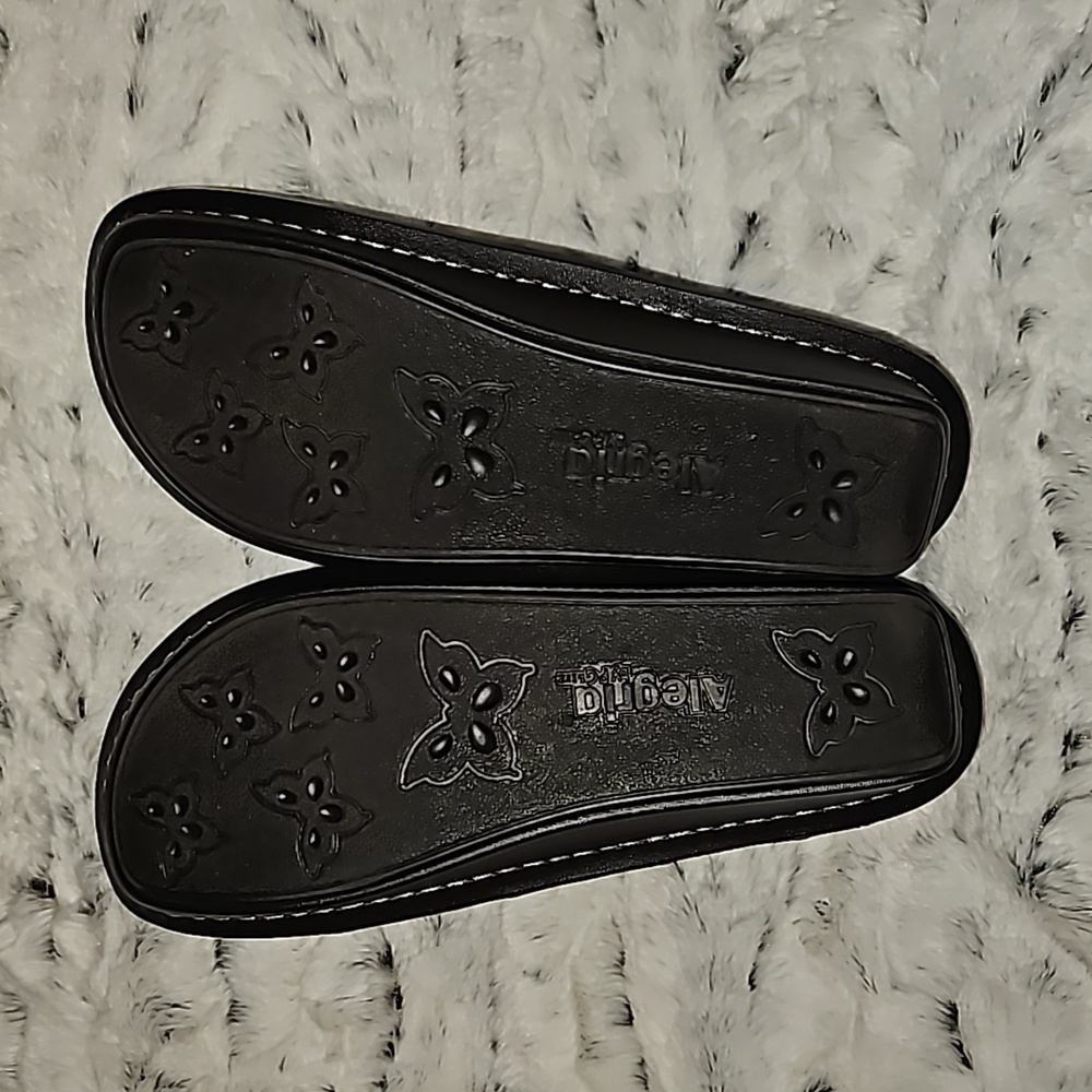 Alegria sandals - Picture 4 of 11